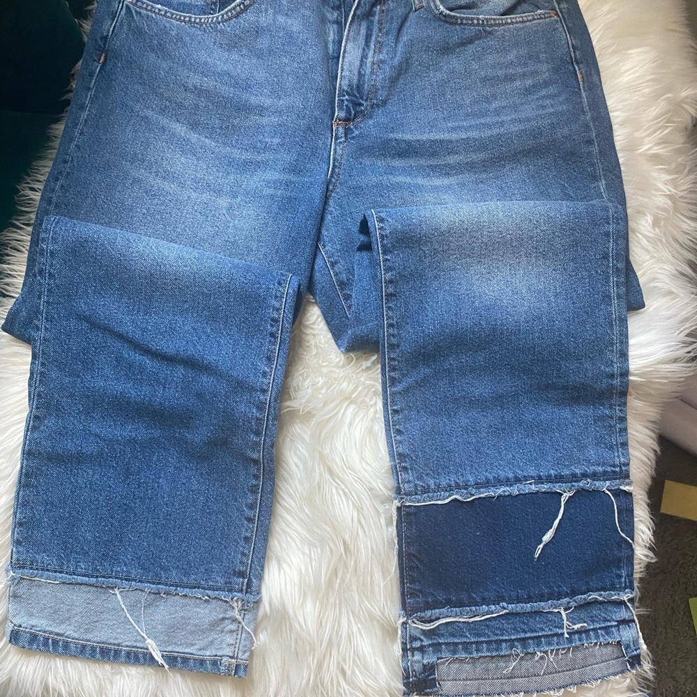 Jeans - Picture 2 of 3